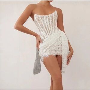 Heiress Beverly Hills WHITE LACE CORSET DRAPED MINI DRESS